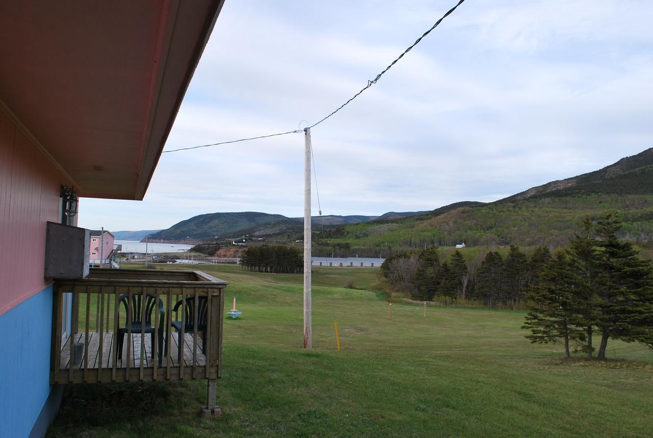 Midtrail Motel Pleasant Bay Luaran gambar